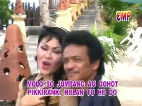 Siska Sianturi, Charles Simbolon - Holan Ho Do (Official Music Video)