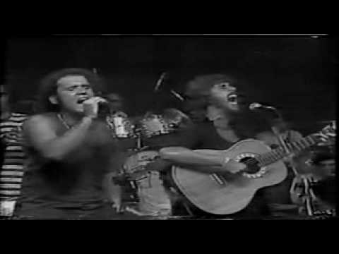 Zé Alexanddre e Oswaldo Montenegro - Bandolins TV Tupi 1979