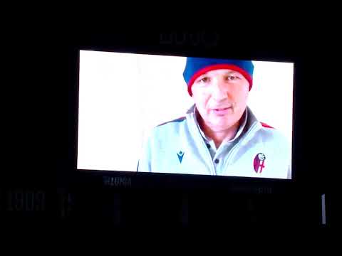 CALCIO: La carica dei 17mila per le Leggende, vince il Real contro il Bologna | VIDEO