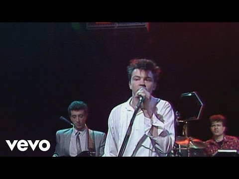 Paul Young - Love Will Tear Us Apart (The Tube 1983)