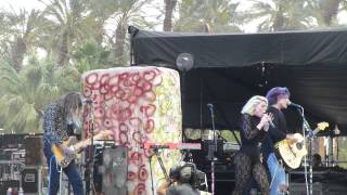 Grouplove - Shark Attack (Coachella Festival, Indio CA 4/18/14)