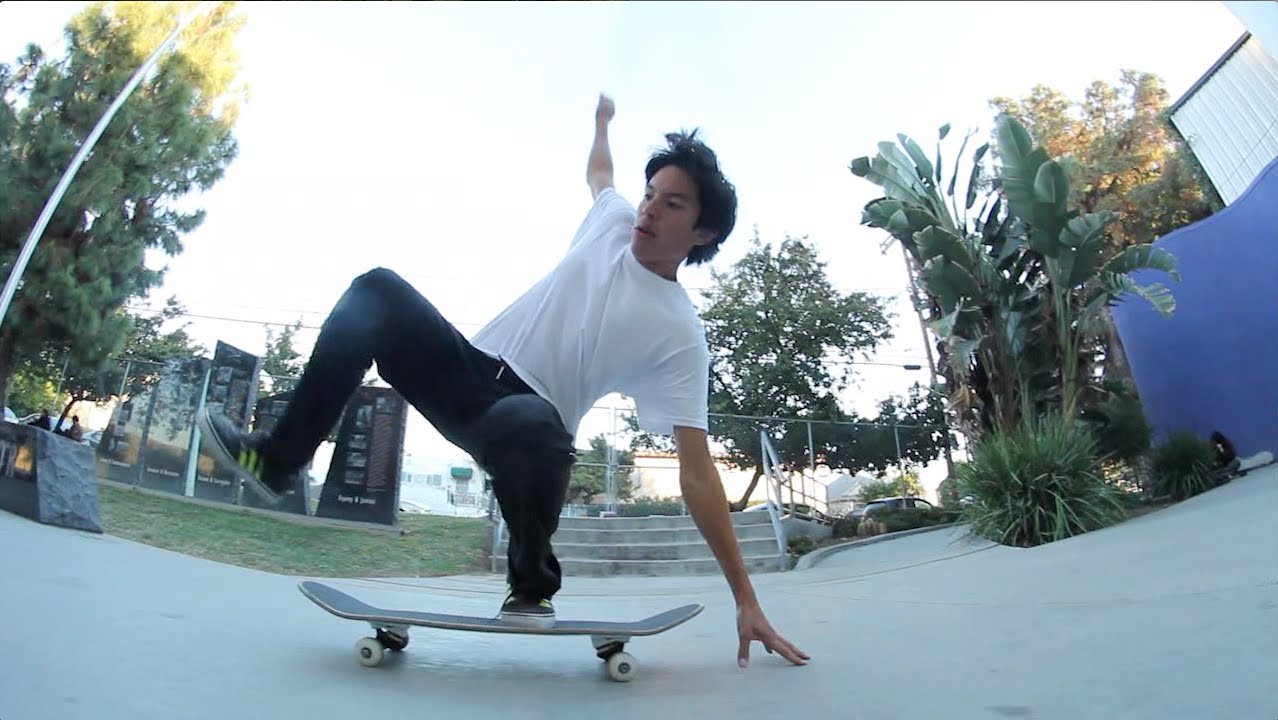 Trick Challenge: Chris Chann // Inward Heel Late Shuv