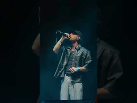 Maxi Espindola - Mi soledad y yo (en vivo en Movistar arena)
