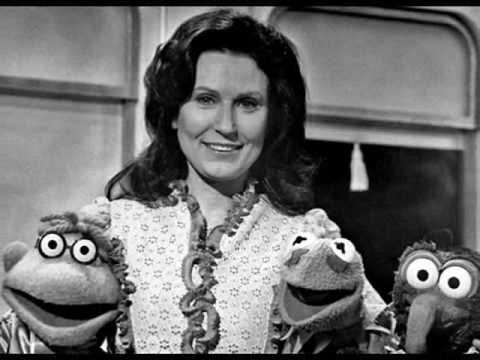 Thumbnail for Loretta Lynn Biography | Loretta Lynn Life Achievements & Timeline | Loretta Lynn Songwriter by The Lynns