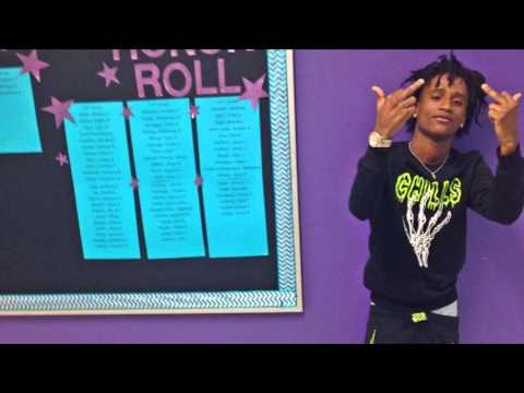 Lil Clockk - "YSL Snakes"