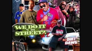 10. Yo Gotti Ft. Young Jeezy &amp; T.I. - Got That Sack (Remix) (We Do It 4 Da Streetz Vol.2)