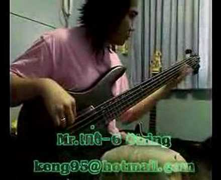 Keng-Bassist PLAY 5 String IBANEZ Gary Will fretless bass 2007