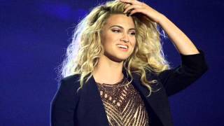 Tori Kelly - Should&#39;ve Been Us (MTV VMA 2015) Live