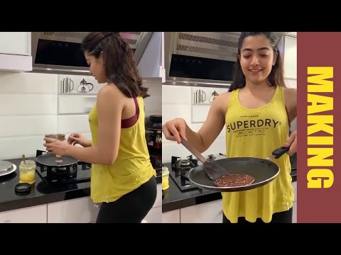 Rashmika Making Chocolate Pancakes Recipe || Yummy & Delicious Chocolate Pancake || #ChacolateRecipe