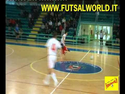 13/12/14 SERIE B : Real Cornaredo - Futsal Monza . . .  calcio a 5