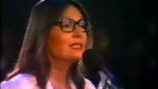 Nana Mouskouri - Only love in concert