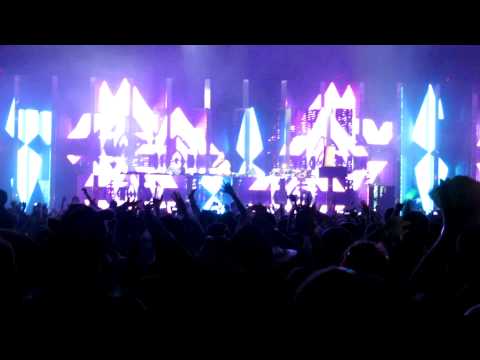 Electric Zoo Day 2 2012 Benny Benassi - House Music & Cinema