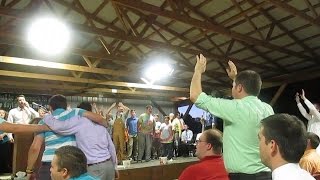 Old fashioned shouting - It&#39;s Under The Blood