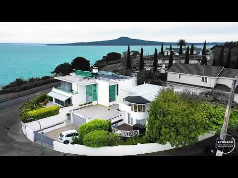 41 Cliff Road and 2 Springcombe Road, Saint Heliers