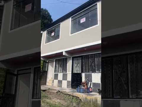 Se vende casa de 2 pisos en vereda las cajas – Vergara, Cundinamarca