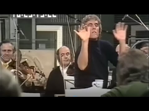 Burt Bacharach rehearses "Nikki" (1972)
