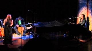 I Don't Want To Wait - Amy Lee & Paula Cole Live & Acoustic