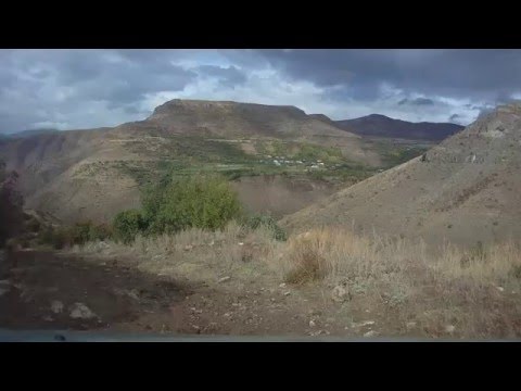 Армения, дорога из Цахац Кар в Смбатабер