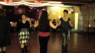 preview picture of video 'The Wanderer line dance - Rachael McEnaney workshop Geneva Nov. 5/6 -country evening social dancing'