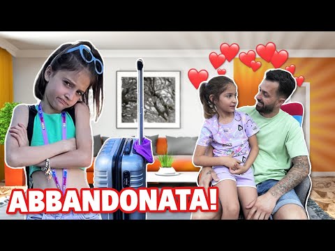 FIGLIACHIARA VIENE ABBANDONATA DA PAPAANTONIO E DECIDE DI SCAPPARE DI CASA...