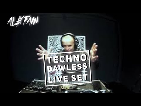 Alex Fain in the Dark Room (Live Dawless) #techno #tr8s #volcadrum