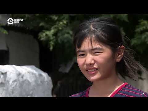 Crianças da favela de Bishkek