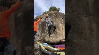 Video thumbnail of Problem 20 (Albagés - El Turonet), 6b. El Cogul