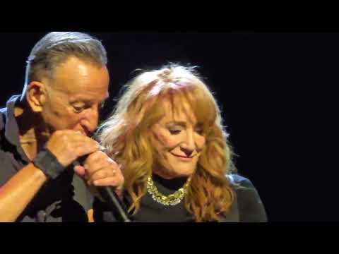 Bruce Springsteen & Patti Scialfa - "Tougher Than The Rest" - Los Angeles - The Forum- April 7, 2024