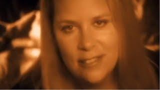 Mary Chapin Carpenter - Almost Home
