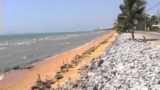 preview picture of video 'THAILAND 2005 the other end of Jomtien Beach     นาจอมเทียน'