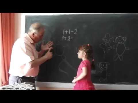 Lectia 242 - Acum Maria (4 ani si 5 luni) e profesoara lui Bubu si face ea o lectie de matematica