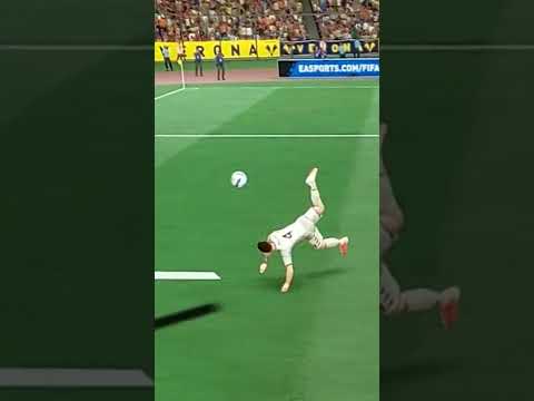Traumtor von Messi😀