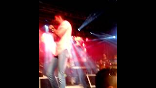 Gusttavo Lima - Implorando Pra Trair