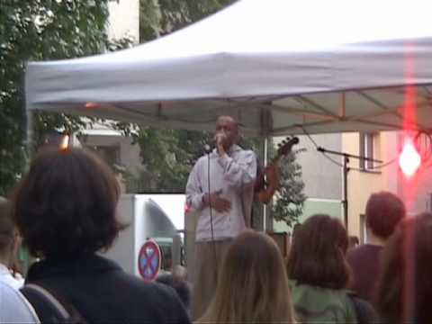 Long Lost Relatives feat. Amewu - Maschine