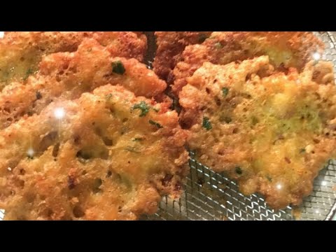 Bacalaitos fritos / Codfish fritters