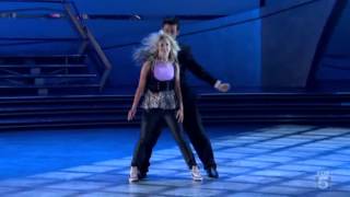 Chelsie &amp; Mark - Bleeding Love (SYTYCD-S04E10) #Hip Hop