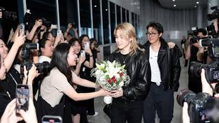 Download lagu Wow, crazy! Jimin's handsome appearance upon arrival in Korea was absolutely stunning! mp3