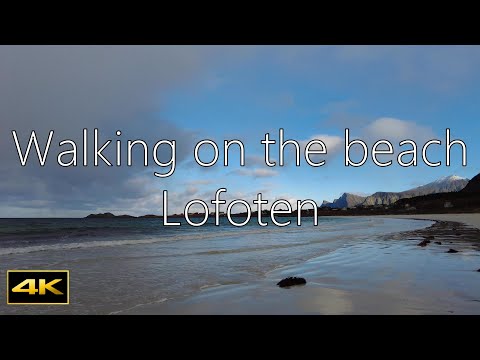 Caminhando na praia Lofoten | Praia Lofoten | LUNITO Finlândia