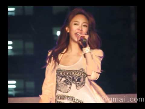 110513 G.NA - I'll back off so you can live better (Kyungwon Univ. Festival)