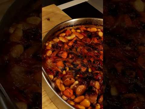 🫘 Γίγαντες στον Φούρνο με Χωριάτικο Λουκάνικο