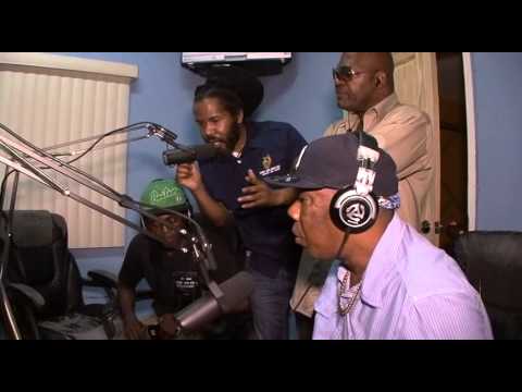 download lagu mp3 mp4 Sound Chat Radio, download lagu Sound Chat Radio gratis, unduh video klip Sound Chat Radio