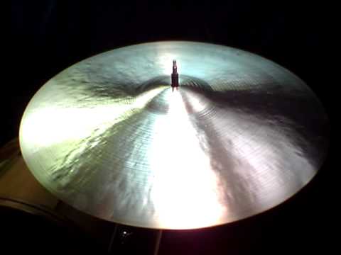 20 Extreme Taper Ride, 1929g   Hancrafted cymbals by Craig Lauritsen