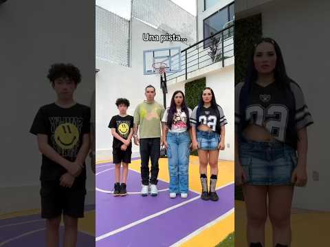 Encontraron la inicial de la YOUTUBER? 👀