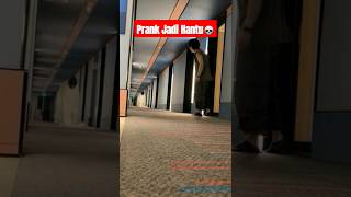 Download lagu Prank‼️Jadi Hantu Penghuni Hotel👻 #prank #hantu #youtubeshorts #shortvideo #funny #viral #shorts mp3