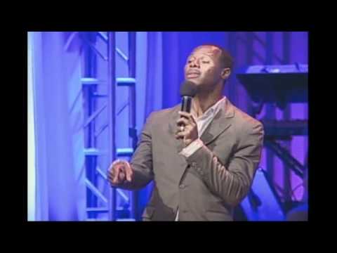 Micah Stampley performs Desperate People at St. John's Downtown