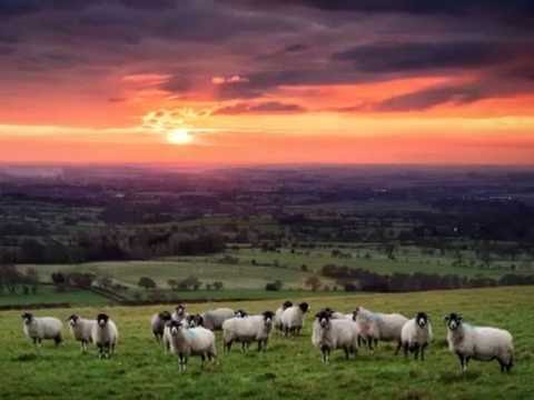 Malcolm Arnold (1921-2006) Scottish Dance No3