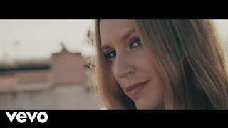 MARÍA TOLEDO - El Rey De Los Furtivos