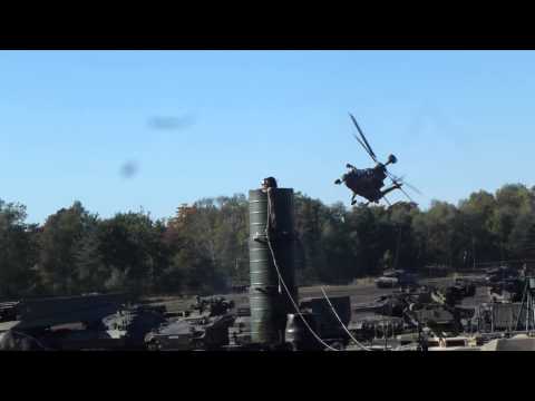 ILÜ 2013 Schlussbild mit Überflug TIGER und CH53