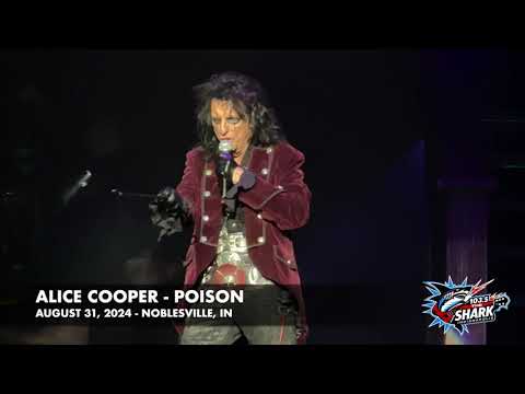 Alice Cooper performing "Poison" in Noblesville, Indiana on August 31, 2024