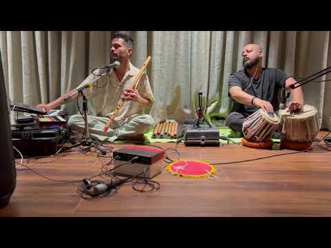 Clive Vaz & Rahul Bakshi -   Dnb Style   Bansuri  (Flute ) & Tabla